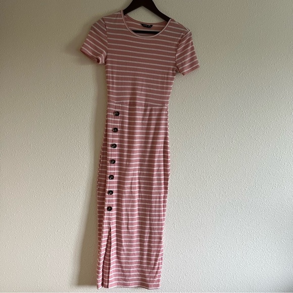 NWOT SHEIN Women's Mulvari Buttoned Front Split Hem Striped Dress Size Small - Picture 3 of 11